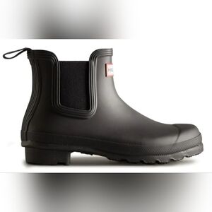 Hunter Women's Original Chelsea Waterproof Rain Boot (Black) Size 9